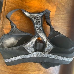 Victoria Secret sports bra